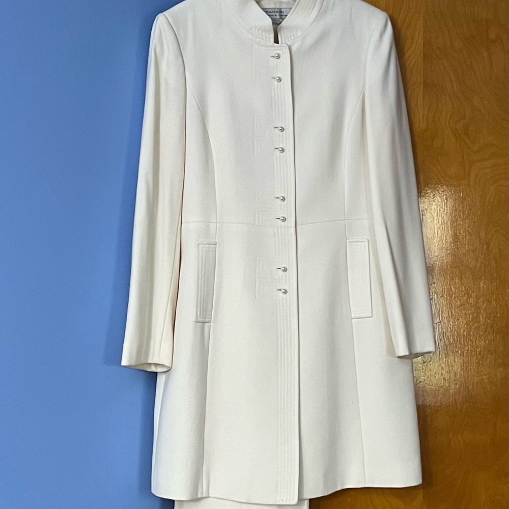 Cream Pantsuit - Picture 2 of 4
